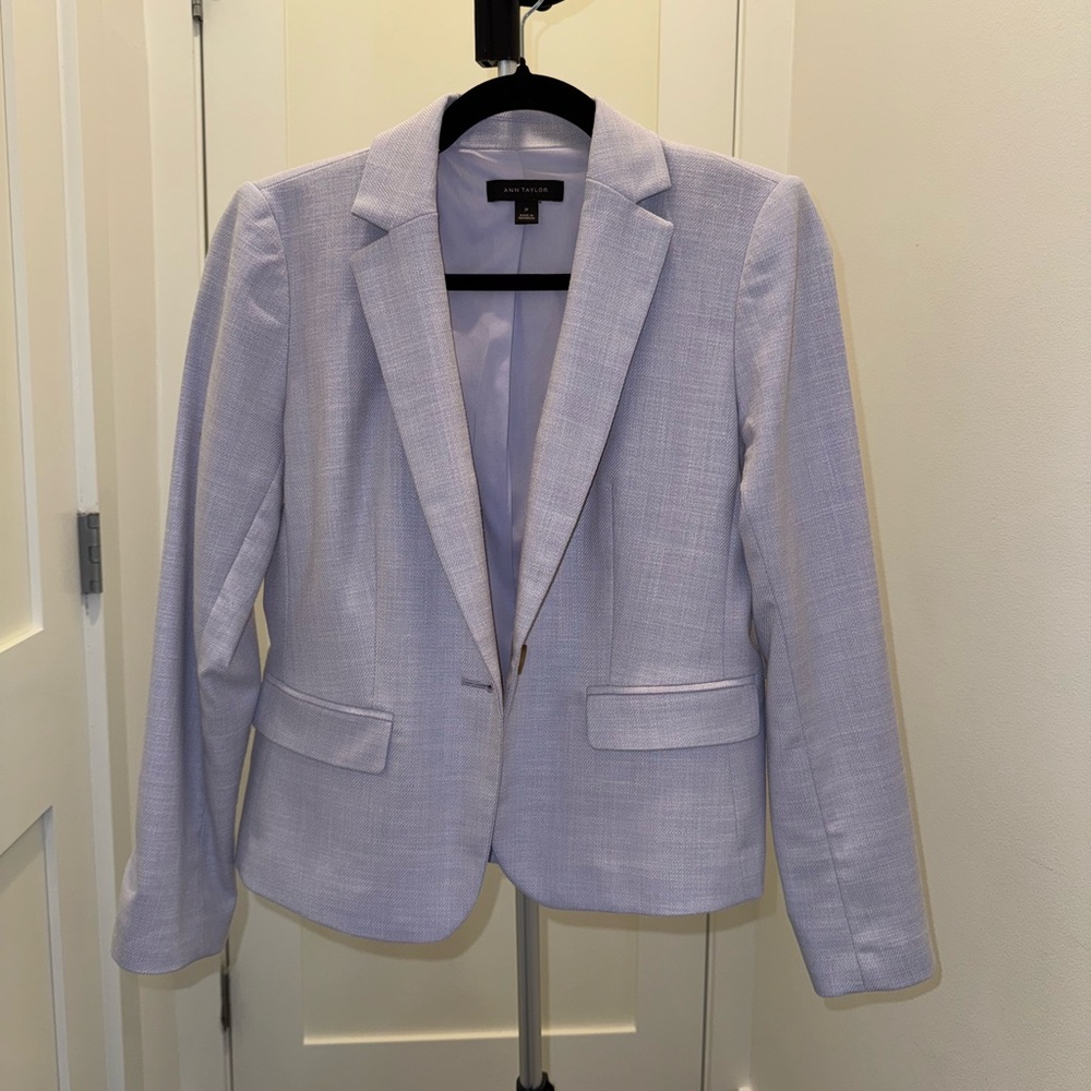 Ann Taylor Suit - Blazer and Pants - 2P